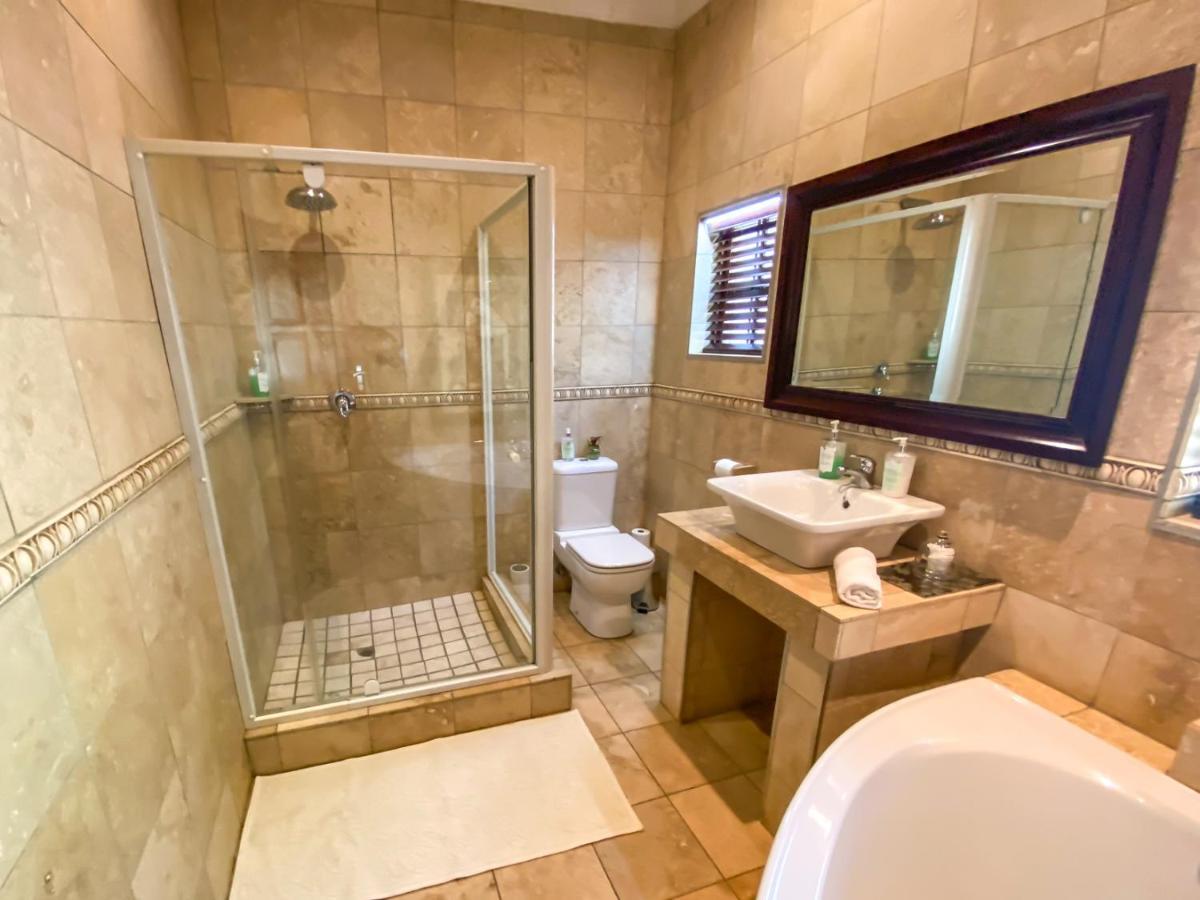 Spacube Luxury Suites And Spa Pretoria-Noord Dış mekan fotoğraf